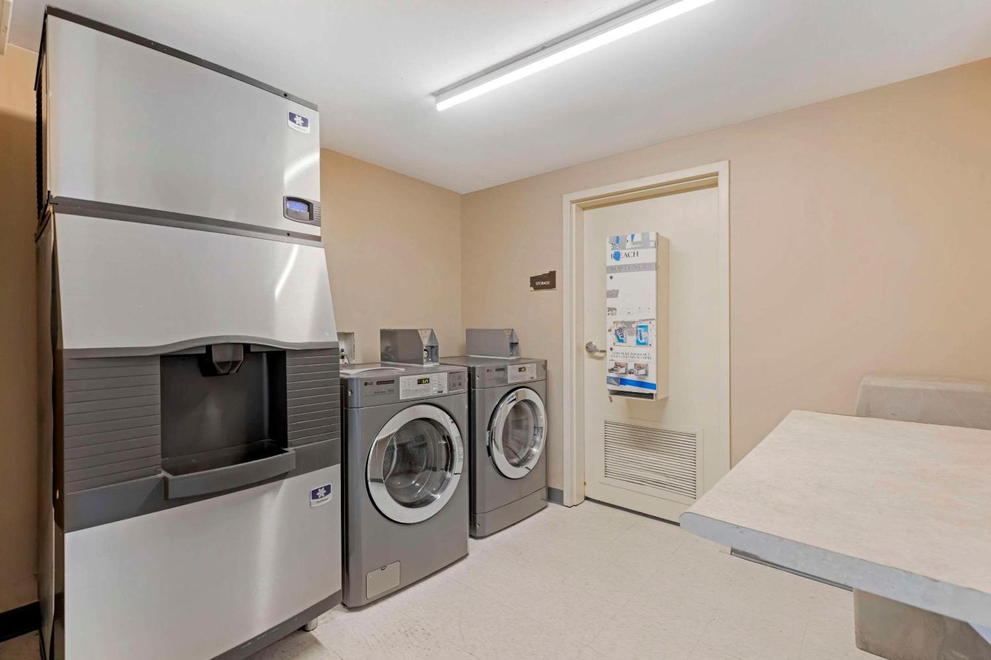 Comfort Suites Port Allen - Baton Rouge מראה חיצוני תמונה